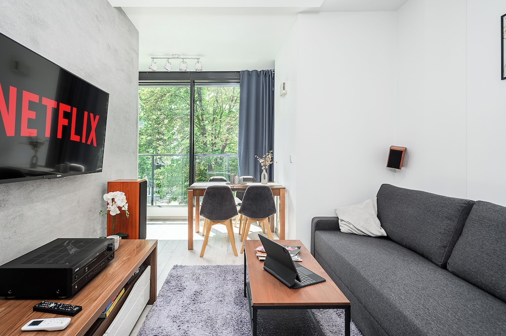 Lumina spacious apartments in Warsaw