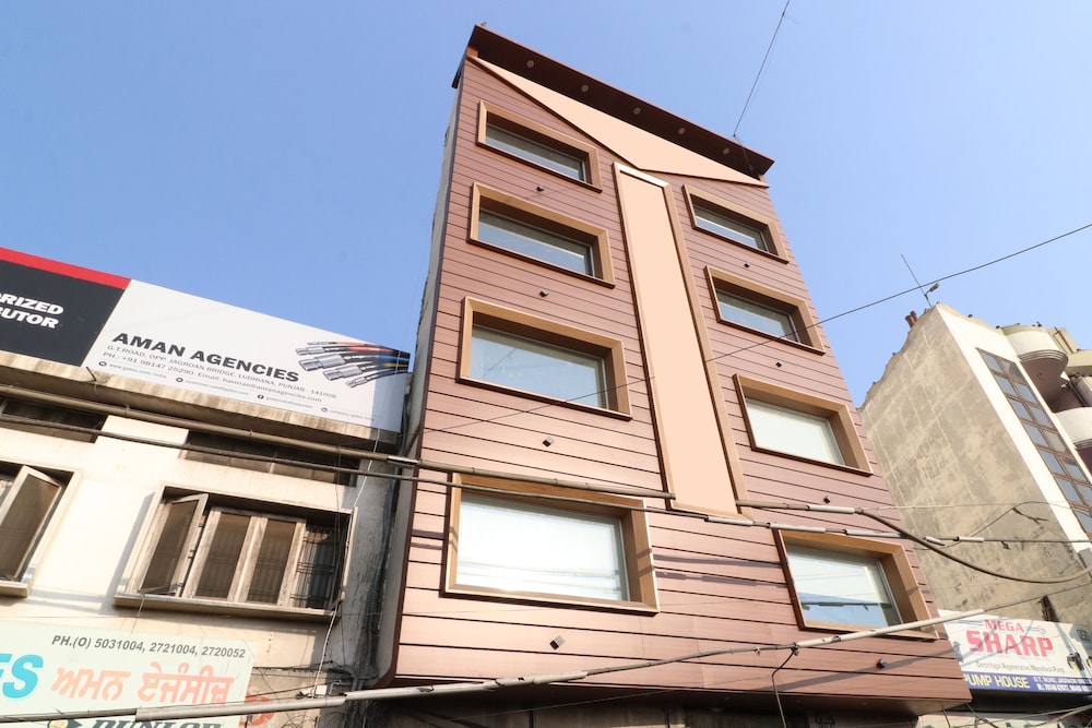 OYO 24029 Hotel P Grand view 5