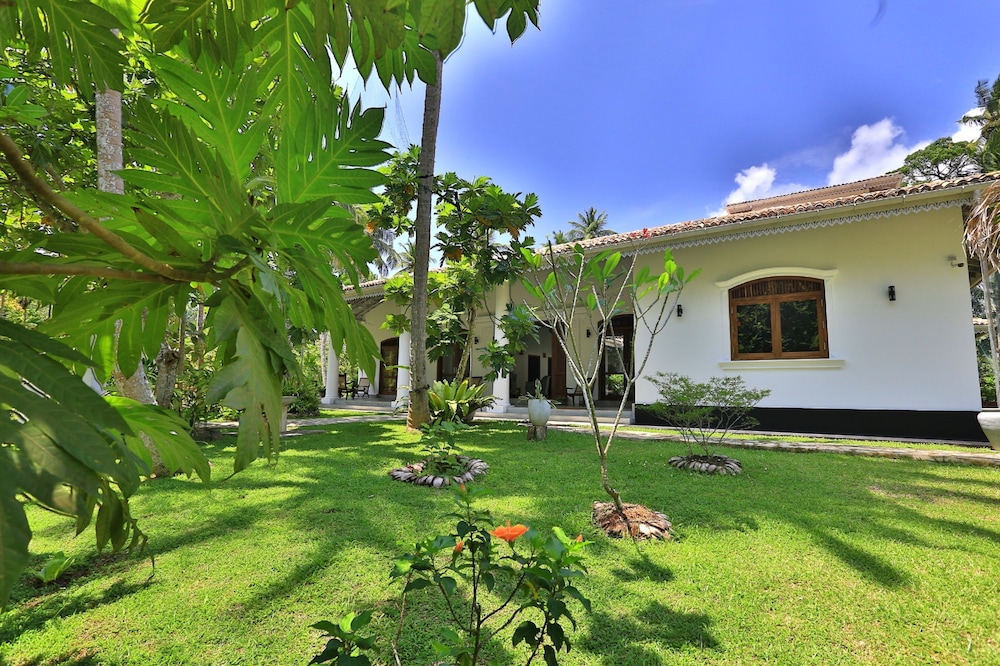 Amara Villa