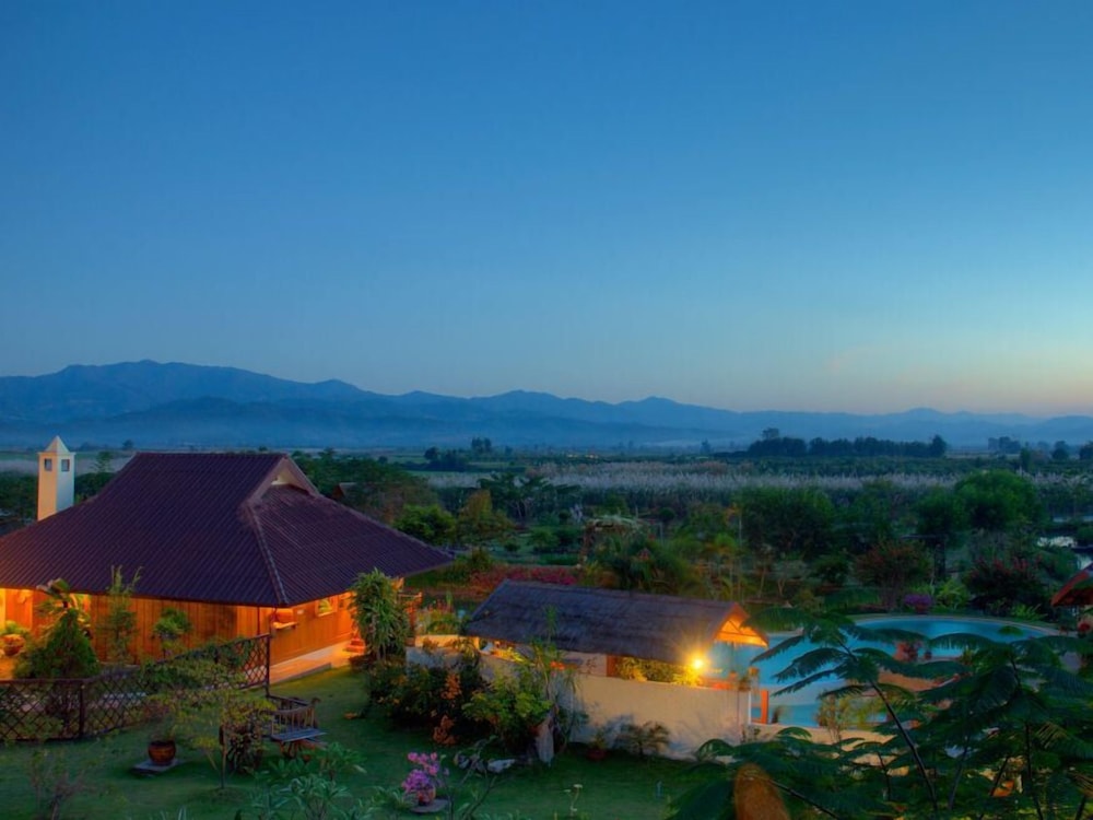 Maekok River Village Resort