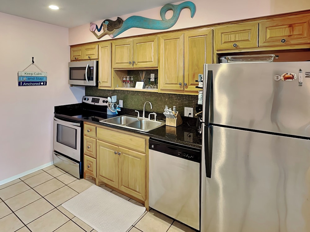 Mermaids Den by Miss Kitty’s