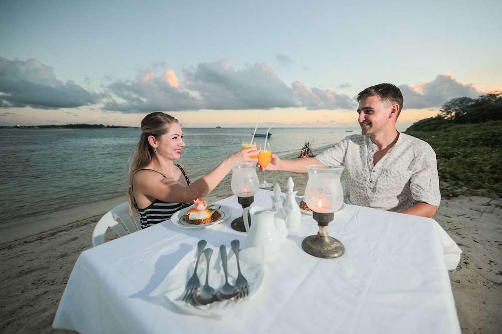 Huvadhoo Inn