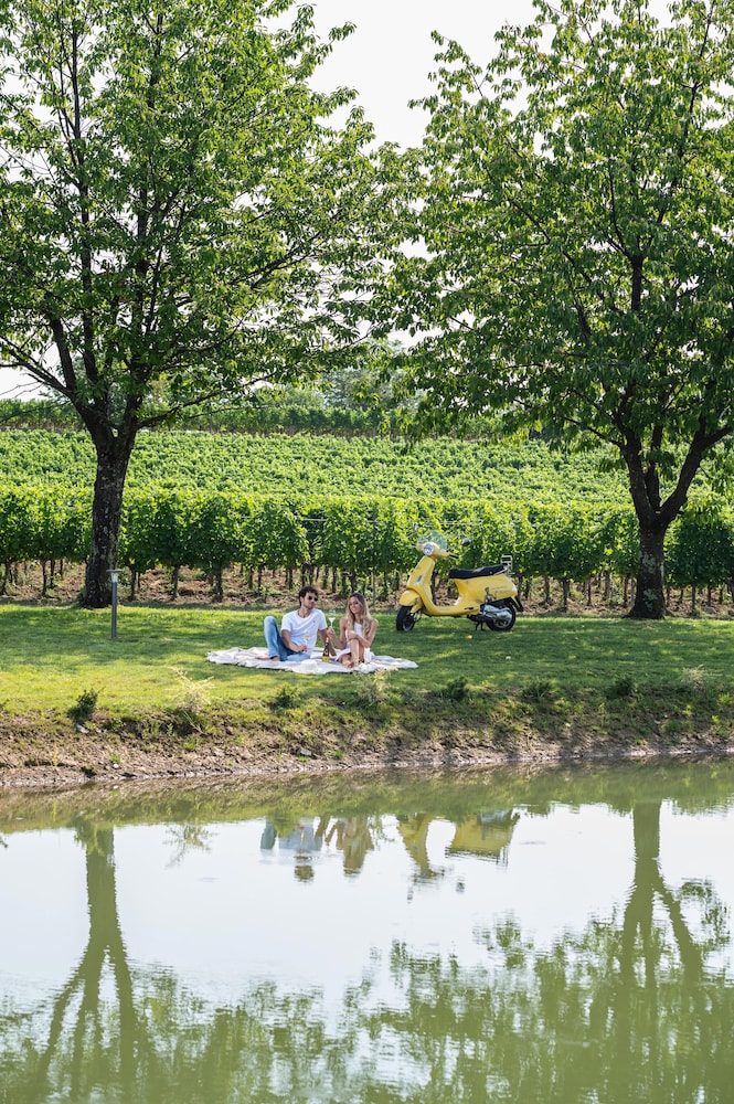 Al pompiere wine and rooms