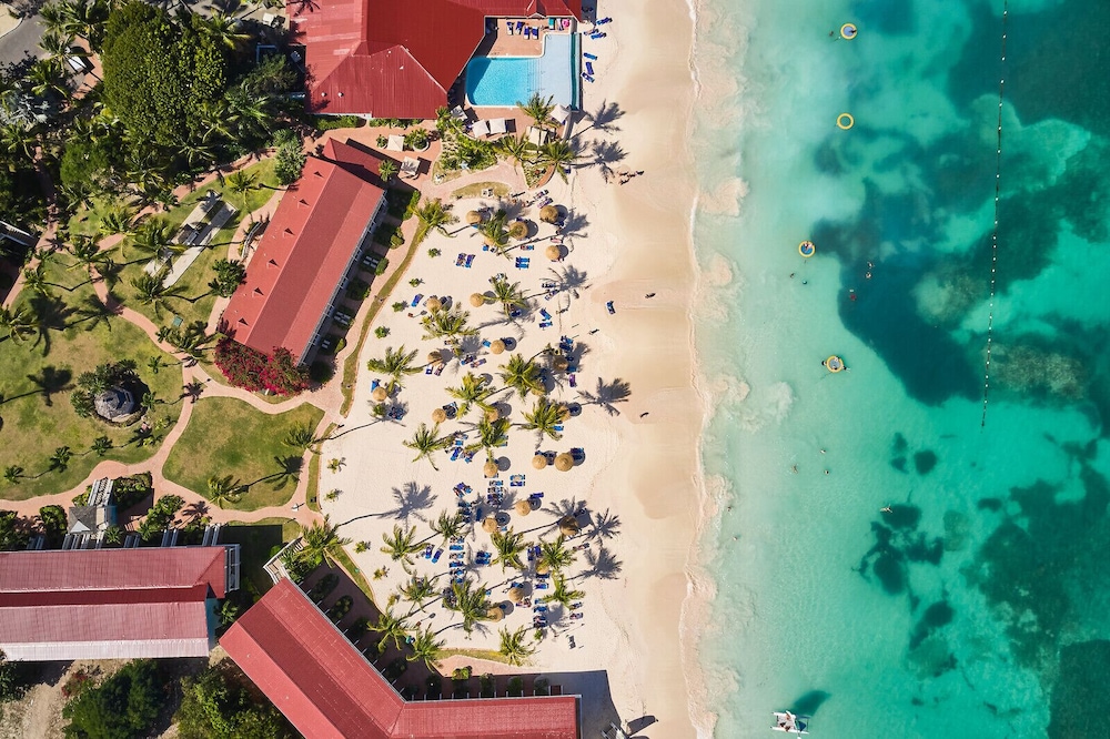 Pineapple Beach Club Antigua - Adults Only – All Inclusive