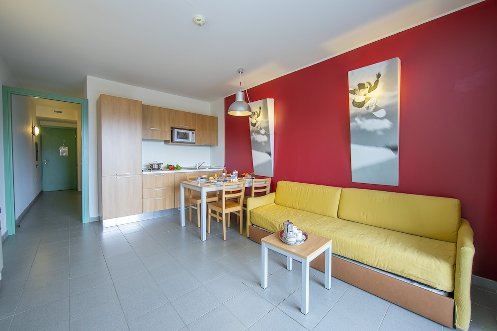 Teleo 105 Ski In - Ski Out 50m view 5