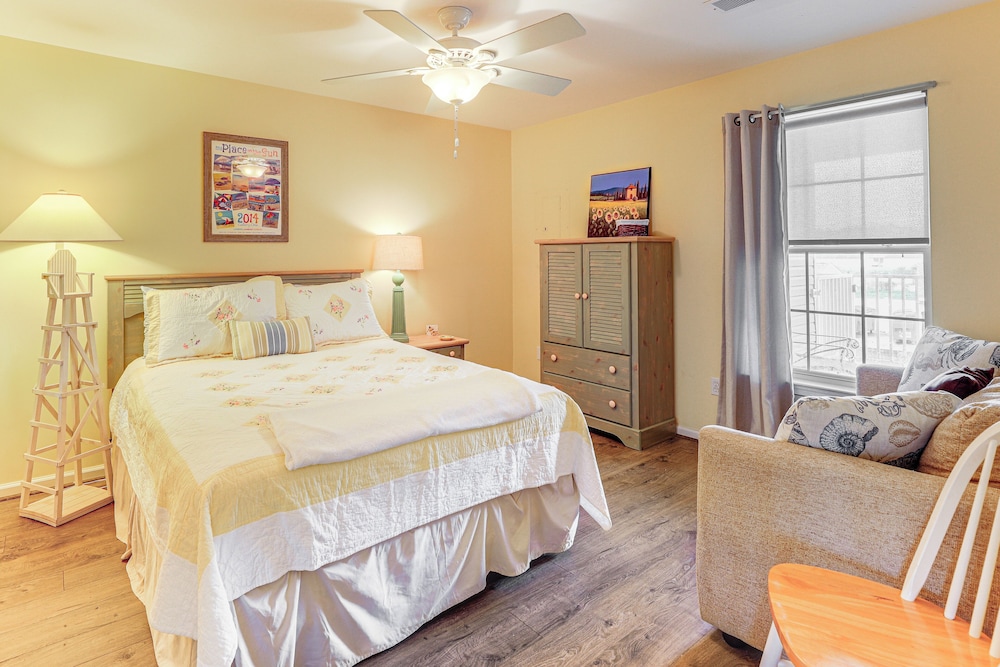 Swim, Boat & Explore: Marsh-front Gem in Delaware!
