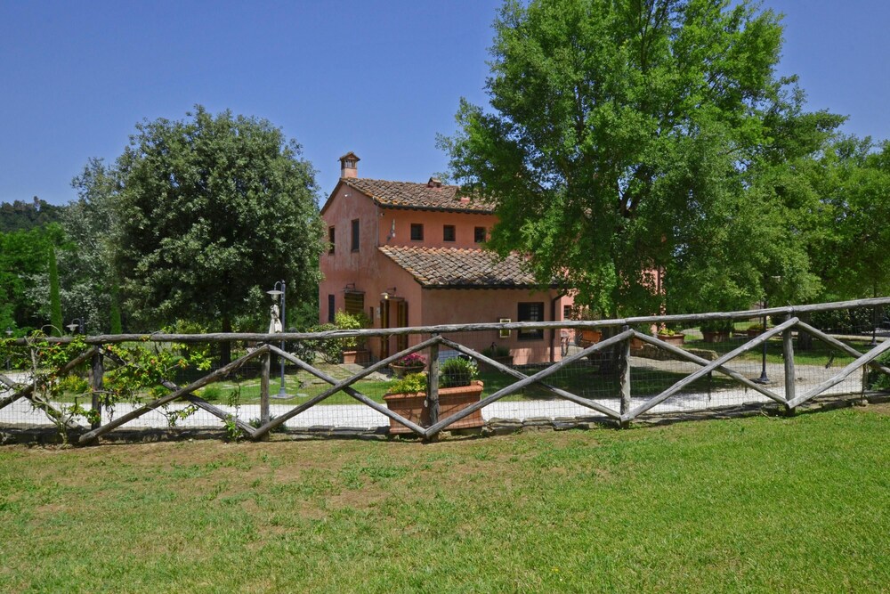 Francigena Apartments view 3