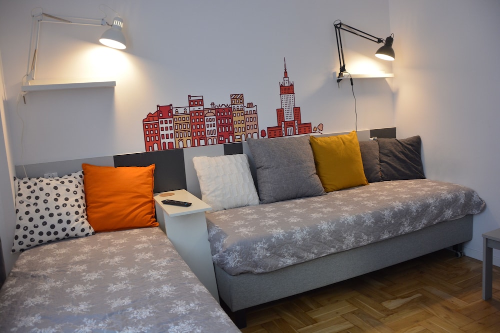 Labo Apartment Metro Plocka view 2