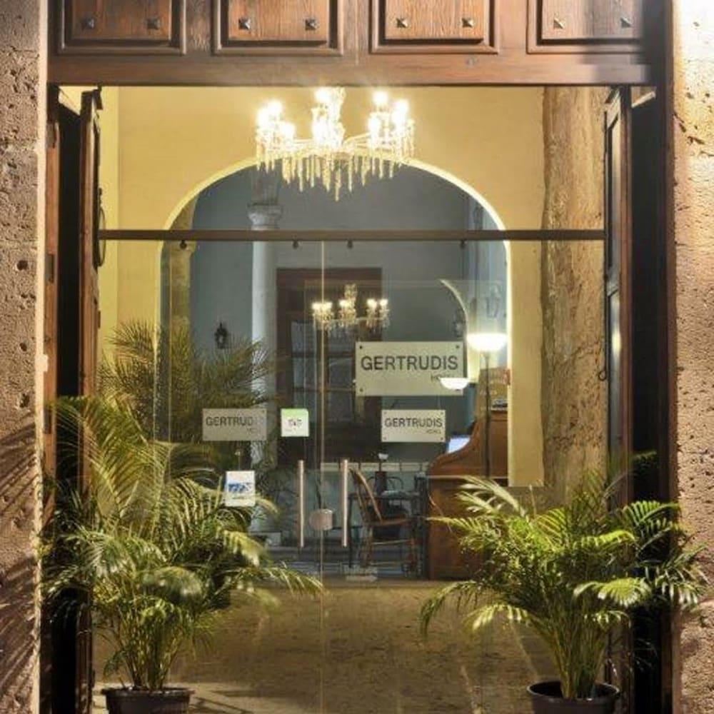 Hotel Gertrudis - Image 1