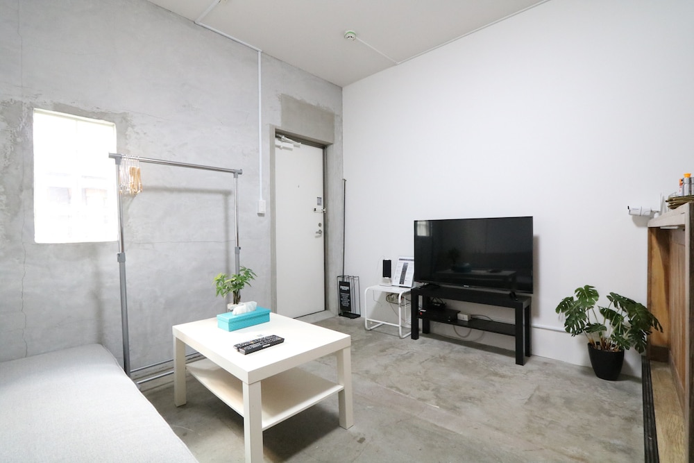 Simon's house Shinjuku