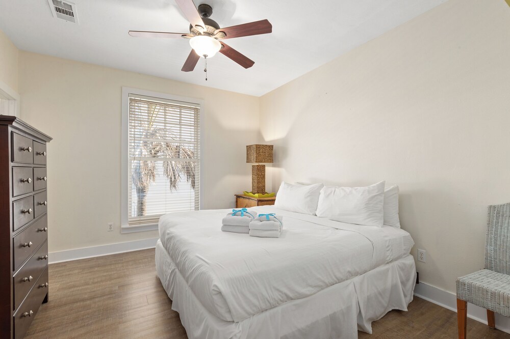 A Winterpast by the Sea - Gulf Front on 30A With Private Pool!