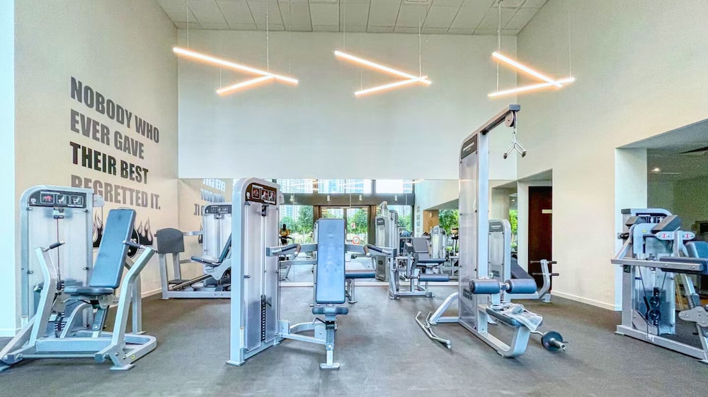 BLVD Heights Residences - Downtown