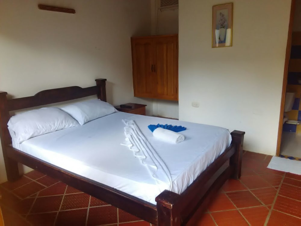 Hotel Santa Cruz de Mompox - Image 1