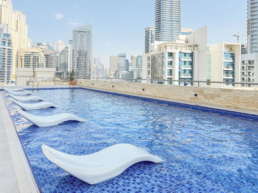 Waterfront 3BR with Marina View at DEC