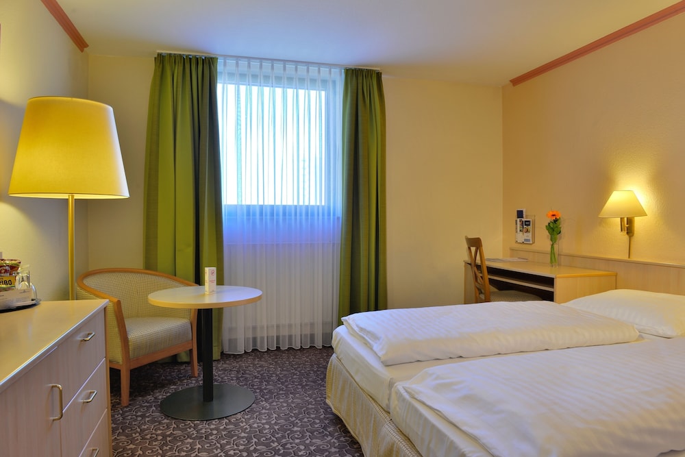 PLAZA INN Leonberg - Property Image 38