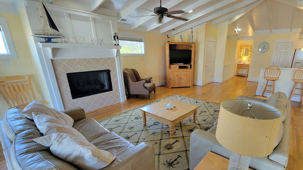 203 Butler Avenue by Tybee Vacation Rentals