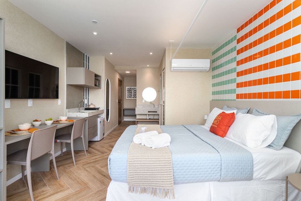 Sea View and Balcony With Bathtub Q4