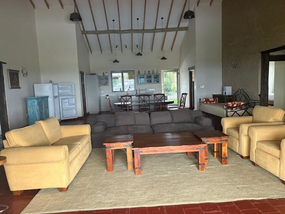 Lux Suites Leilani Annex Naivasha