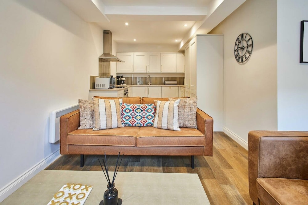 Host Stay The Harbour Den view 3