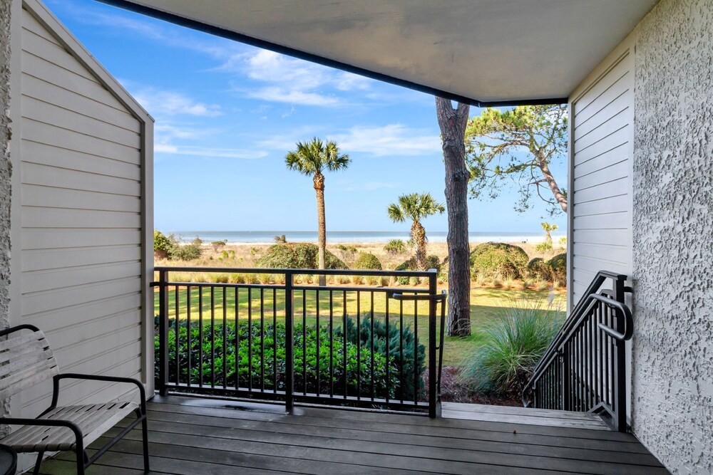 1885 Beachside Tennis at The Sea Pines Resort