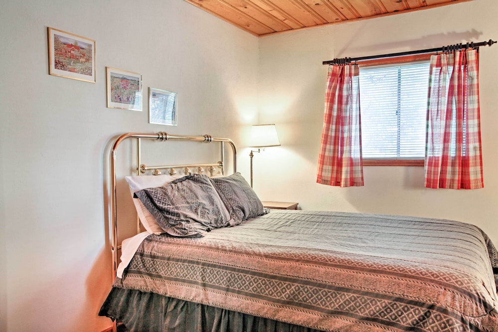 Ruidoso Cabin w/ Sunroom, Surrounded By Wildlife! view 2