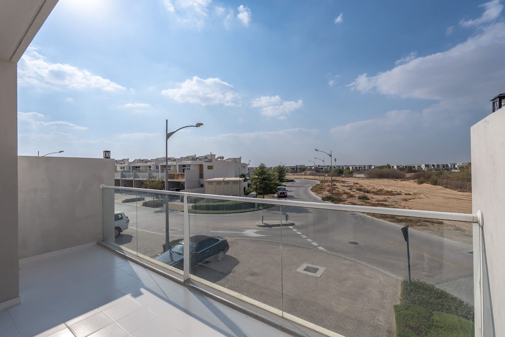 Modern Villa in Damac Hills 2 With Waterpark Access