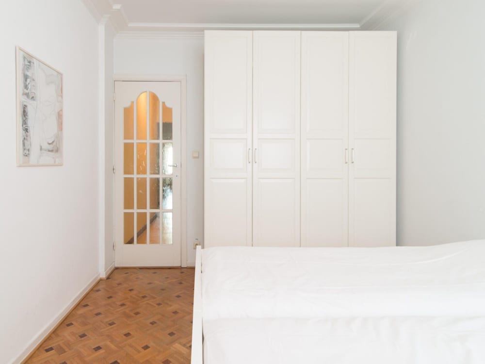 Charming Apartment Near the Beach