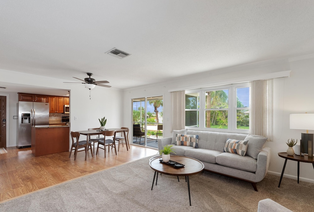 Beach Bungalow