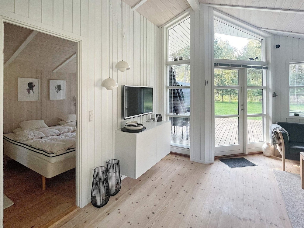 Adorable Holiday Home in Lolland near Sea view 3