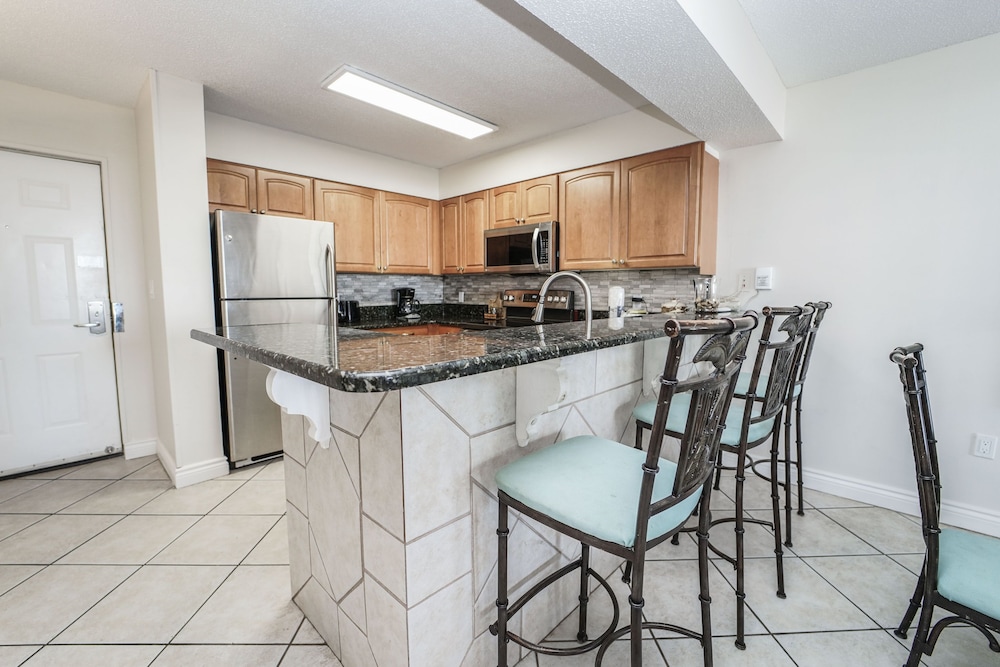Pelican Beach Resort by Panhandle Getaways