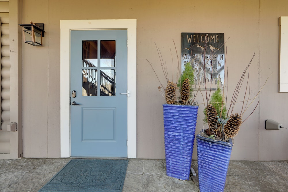 Secluded Mtn-view Retreat in Mars Hill
