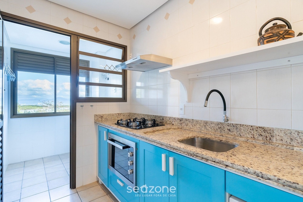 Apto com Vista Mar a 214m da Praia - BLU0206