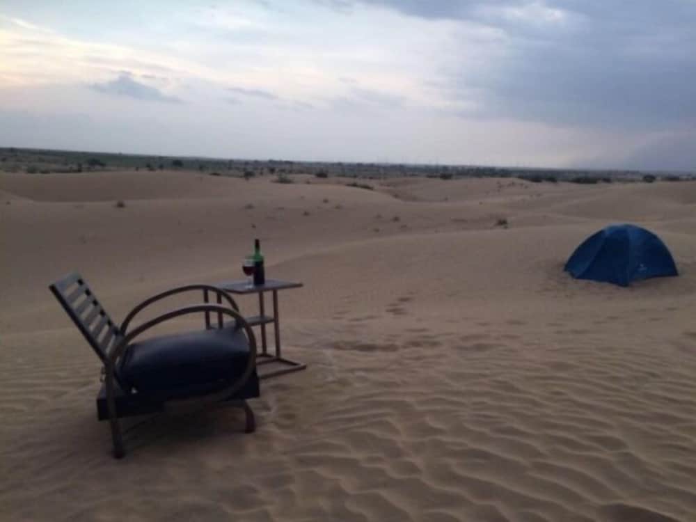 Desert Glamping