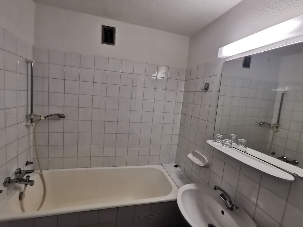 Photo 45