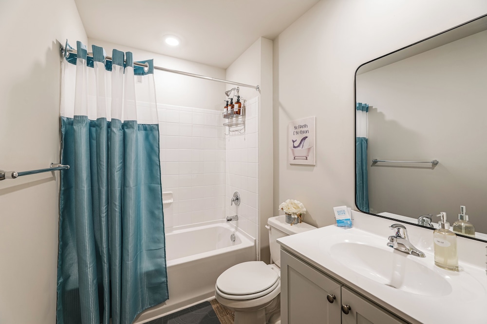 6 Mi to Bethany Beach: Family Home w/ Pool Access!