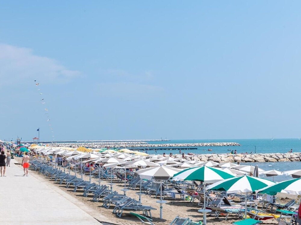 Villa in Caorle With Pool Near Beach view 3