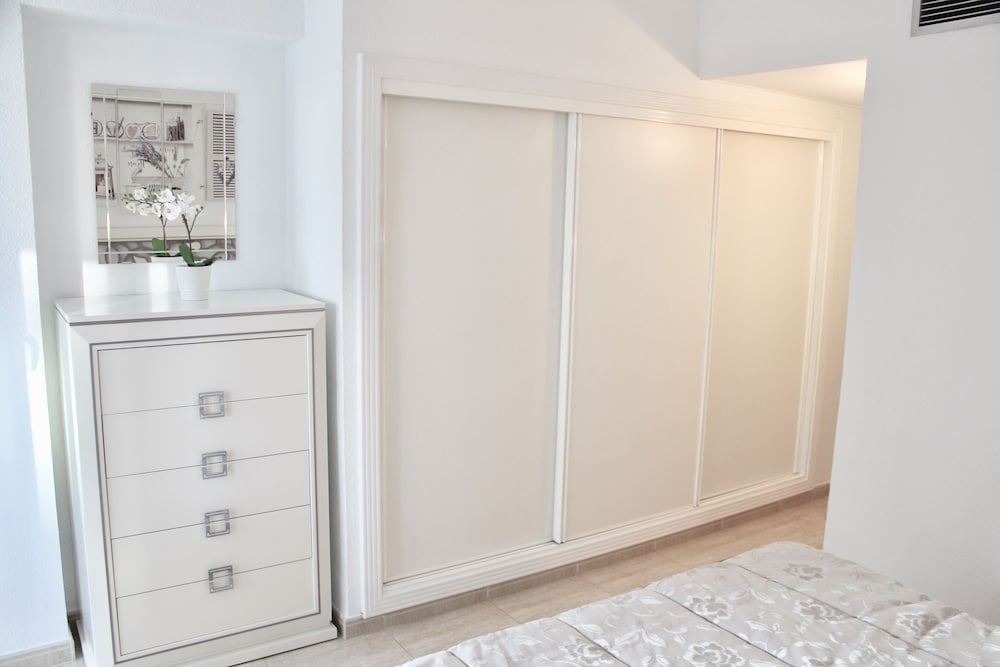 Playamar - Exclusive Beach Apartment With Pool, Tennis and Wifi photo 2