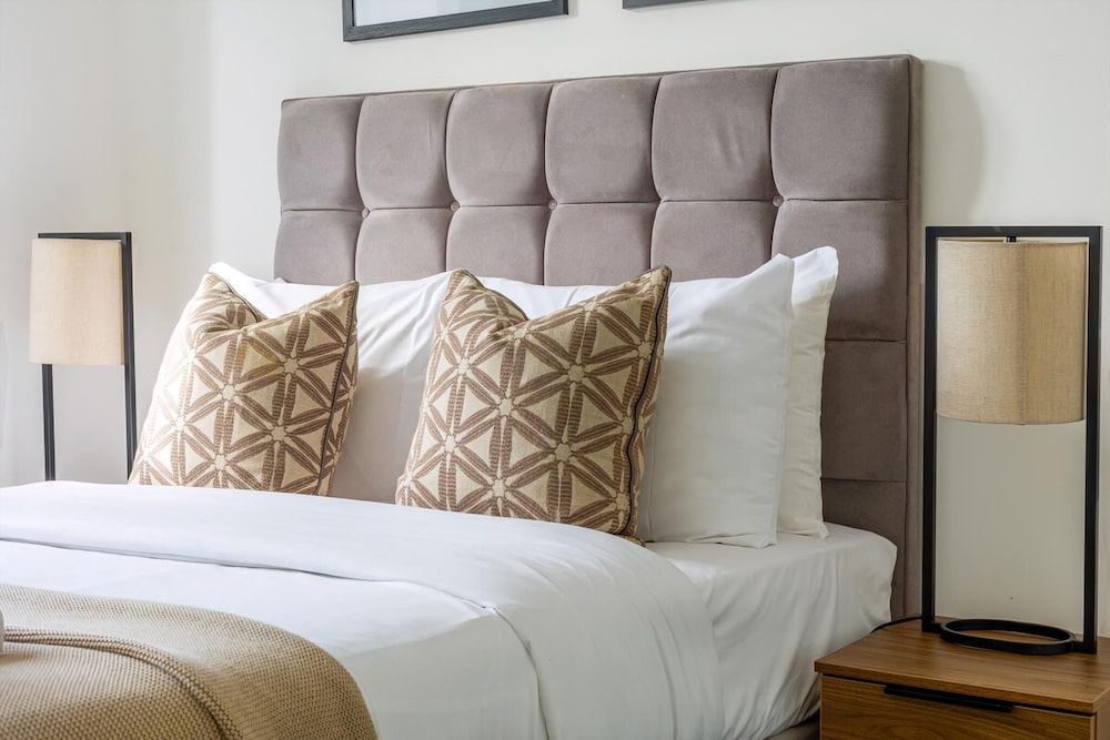Stylish 2-bedroom Marylebone Retreat