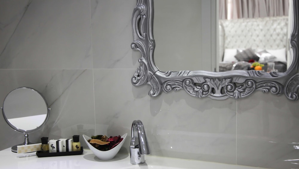 IPrime Suites