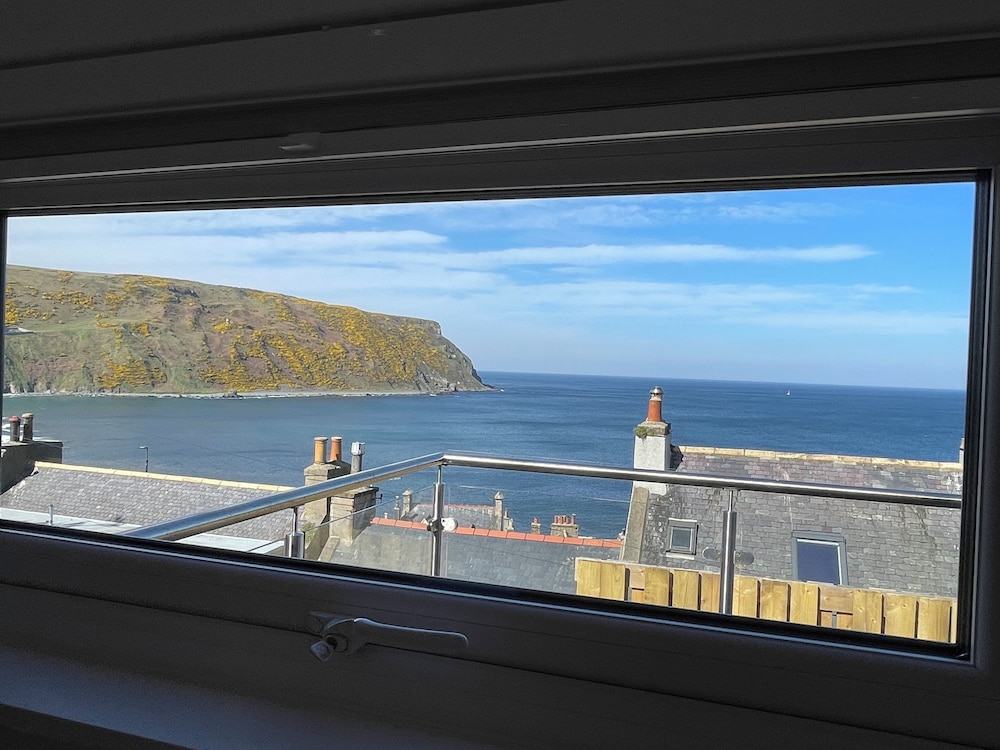 Gardenstown Seaview Cottages