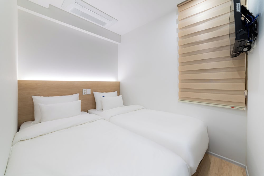 Hi Seoul Hostel Myungdong West