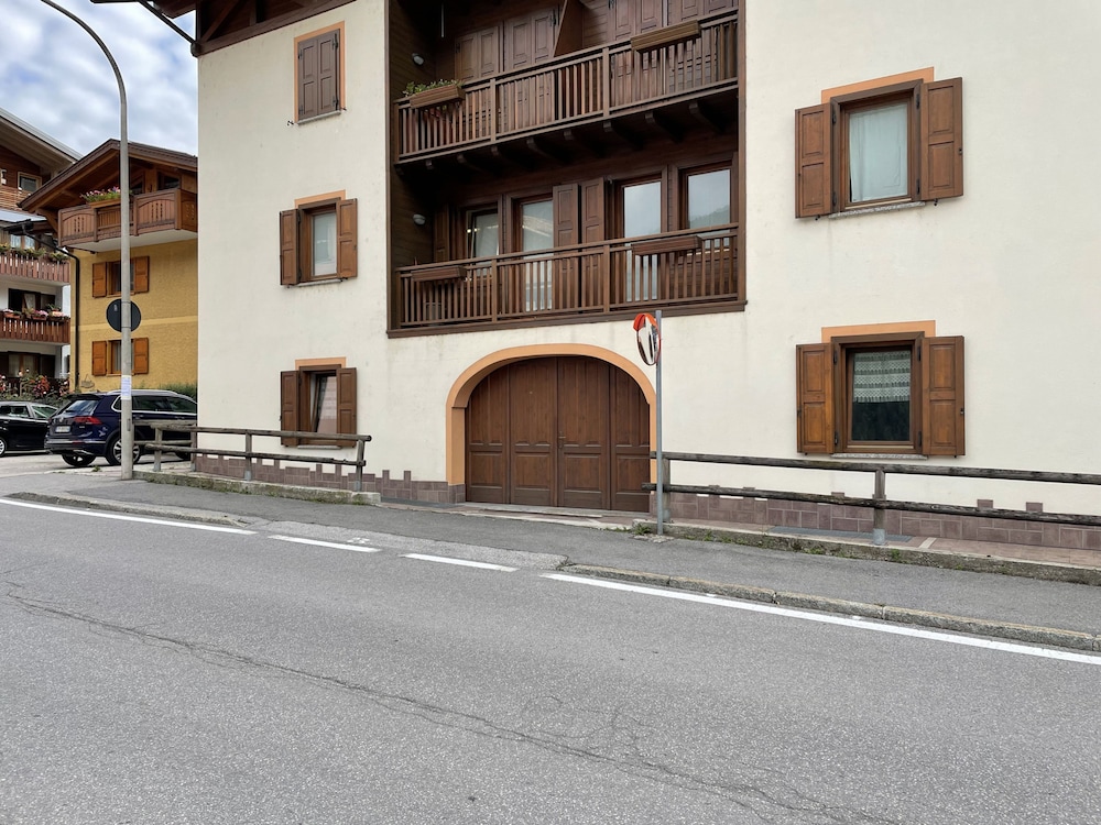 032 Luminosa Mansarda Pinzolo