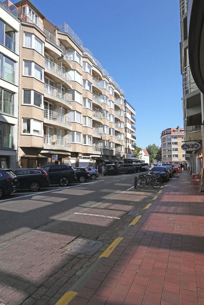 Apartment in Knokke Near Zwin Nature Reserve