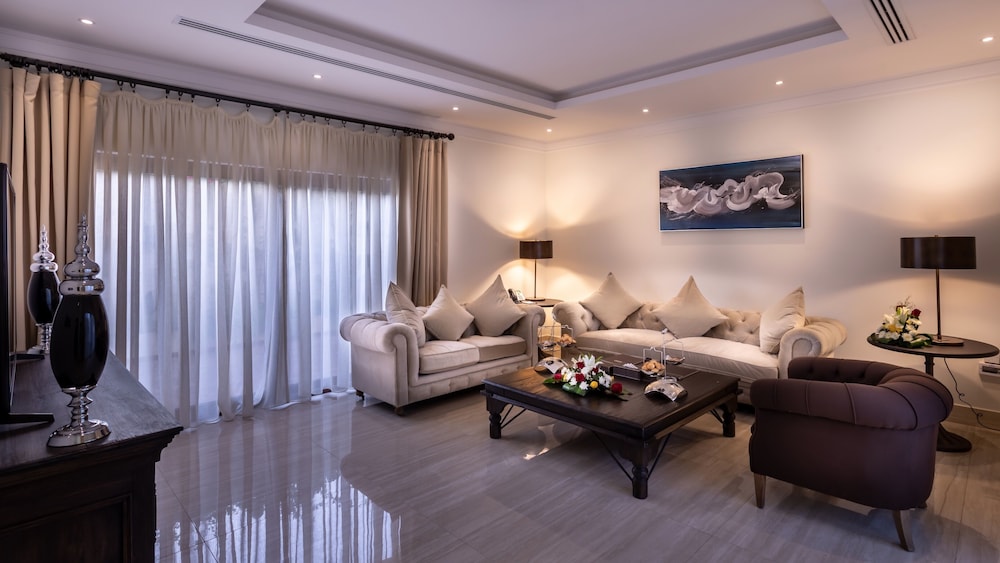 Braira Hettin Resort & Villas