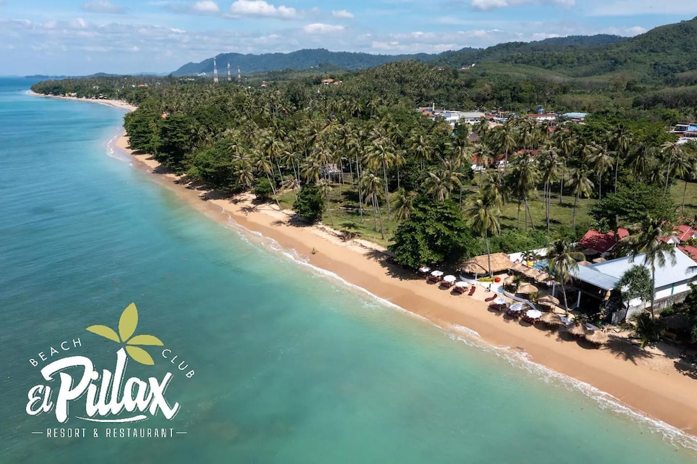 Bungalow Near by Beach El Pillax Lanta Resort