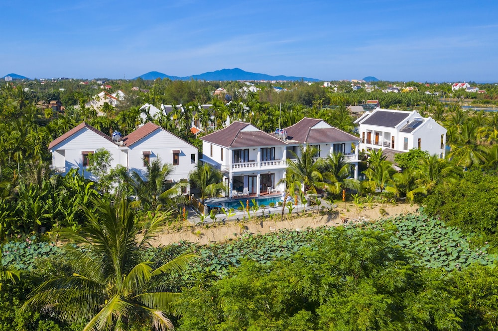 Luna Villa Homestay