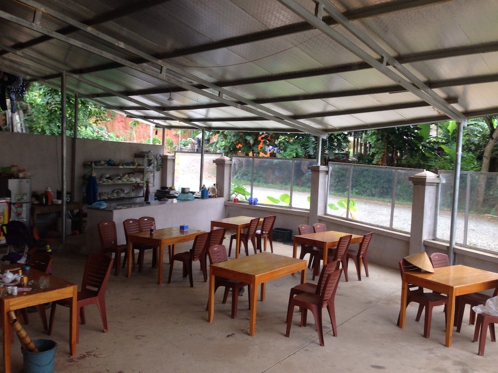 Thac Ba Family Homestay - Hostel