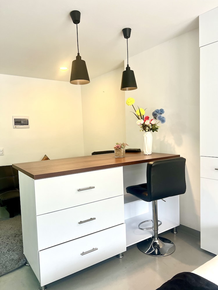 Varun Luxury Living