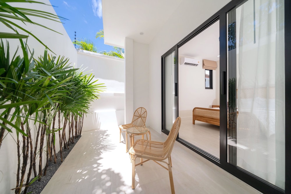 Bali Style 4BR Pool Villa Kaia in Rawai view 3
