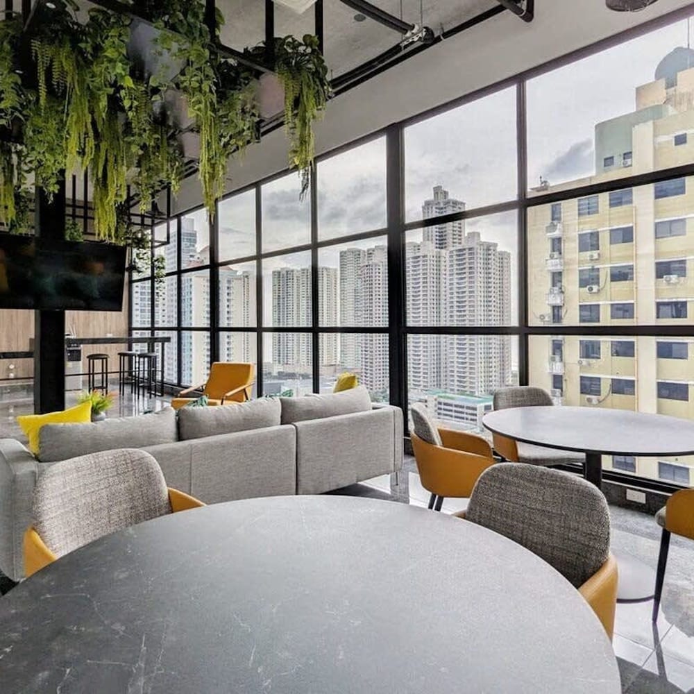 w Wonderful 1BR in San Francisco With Balcony